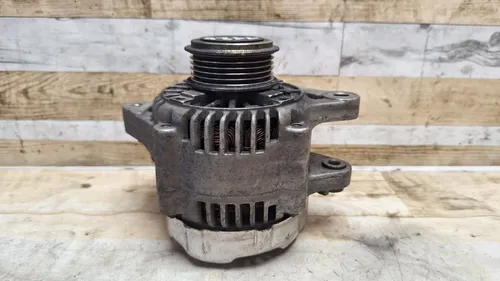 2706033020 Toyota Yaris Generator/alternator