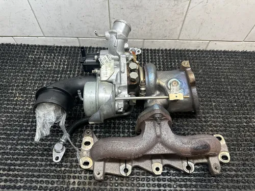 CJ5G6K682DA Volvo V40 Turbo