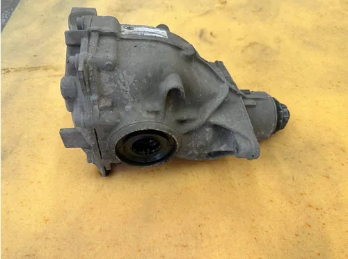 8662655 BMW X5 G05 Rear differential