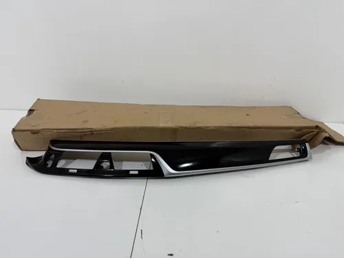 51459390699 BMW 5 G30 G31 G38 Dashboard