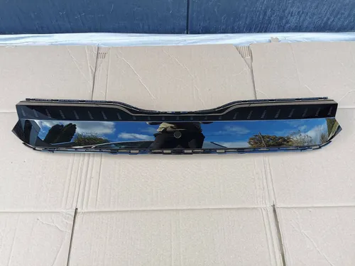 5LA941107B-BAX Skoda Enyaq iV Front bumper upper radiator grill