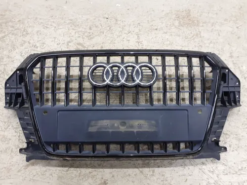 8U0853651F Audi Q3 8U Front grill