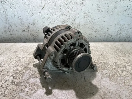 13500582 Opel Astra J Generator/alternator