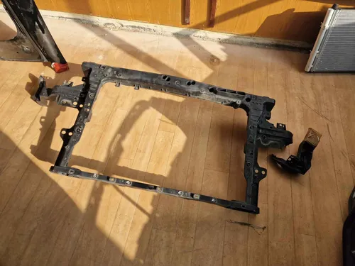 108417400D KIA Niro Radiator support slam panel