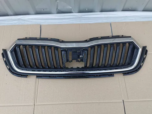 5E3-OCTAVIA-IV-20- Skoda Octavia Mk4 Front grill