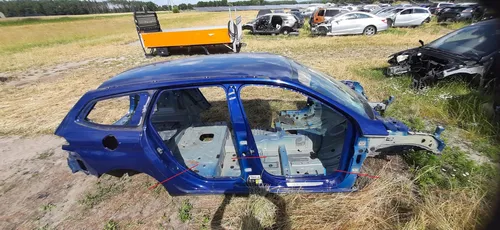 LAKIER Peugeot 308 Sill