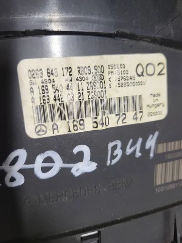 A1695407247 Mercedes-Benz B W245 Speedometer (instrument cluster)