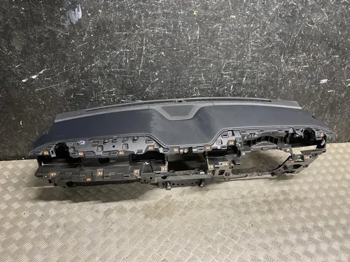 LJ8BA044L00BC Ford Mustang Mach-E Dashboard