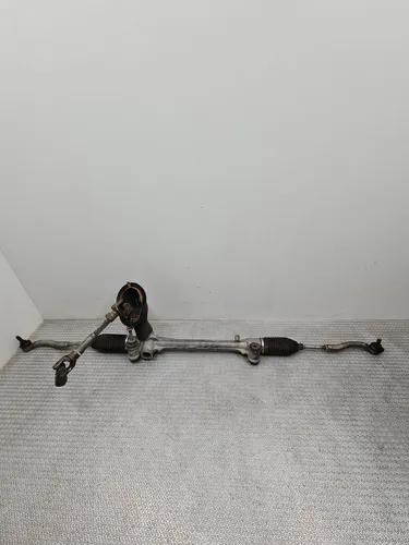 00071 Toyota Yaris Steering rack