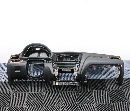 105022441 BMW X3 F25 Dashboard