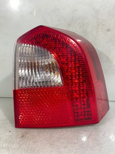 31276840 Volvo V70 Rear/tail lights