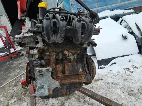 D7F726 Renault Clio II Engine