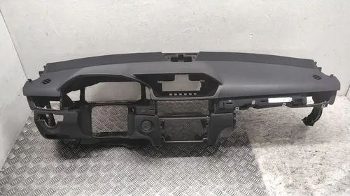 21268043009 Mercedes-Benz E W212 Dashboard