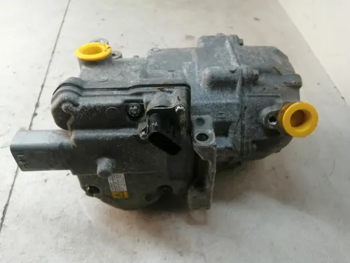 0422001330 Toyota Auris E180 Air conditioning (A/C) compressor (pump)