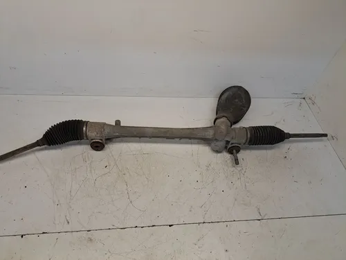 00071 Toyota Yaris Steering rack