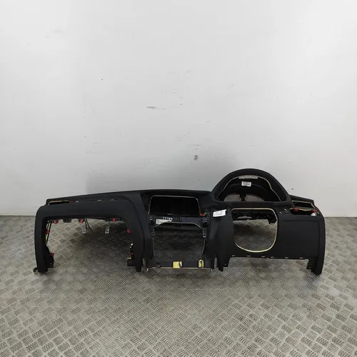 9311560 BMW X3 F25 Dashboard
