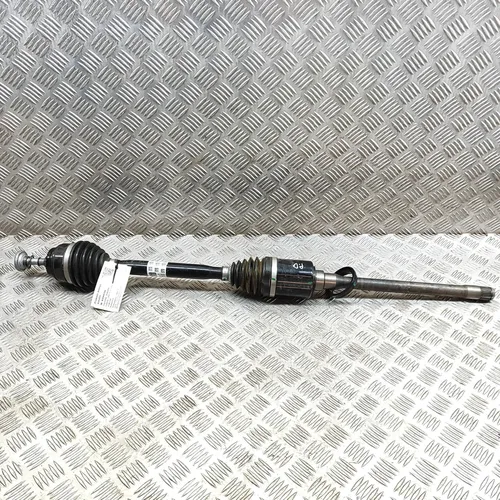 8486202 BMW X7 G07 Front driveshaft