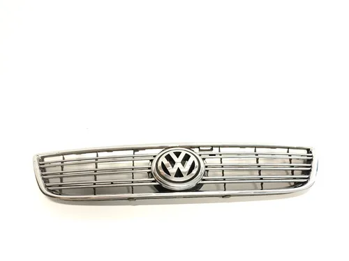 31298200 Volkswagen Phaeton Front bumper upper radiator grill