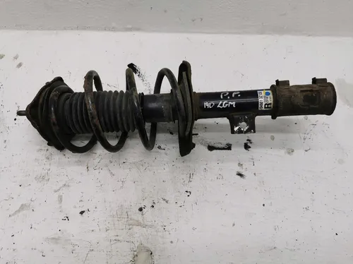 546613Z130 Hyundai i40 Front shock absorber/damper