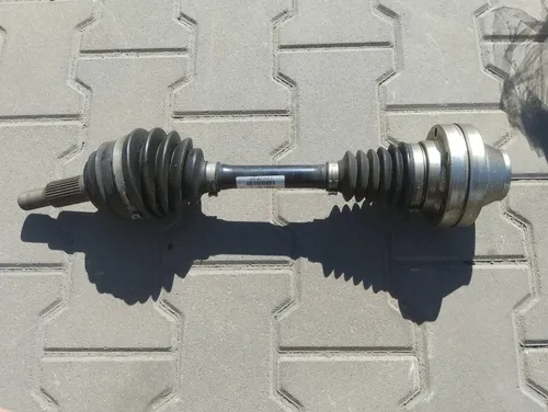 7P0407271C Porsche Cayenne (92A) Front driveshaft