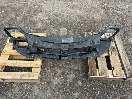 8200259215 Opel Vivaro Radiator support slam panel