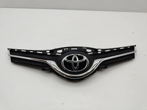 531010D660 Toyota Yaris Front grill