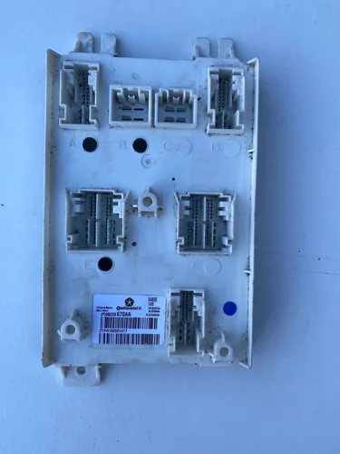 68226670AA Maserati Ghibli Comfort/convenience module