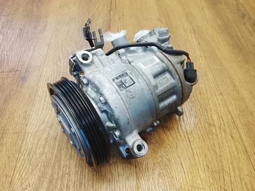 95B816803E Porsche Macan (95B) Air conditioning (A/C) compressor (pump)