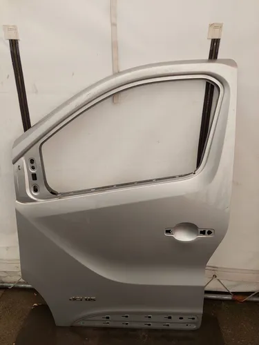 801119828R Renault Trafic III (X82) Front door