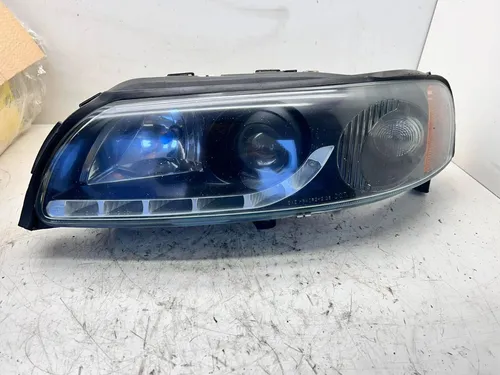 1113536010 Volvo XC70 Headlight/headlamp