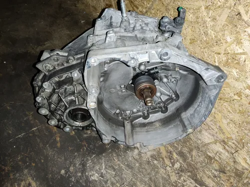 55254010 Jeep Compass Manual 6 speed gearbox