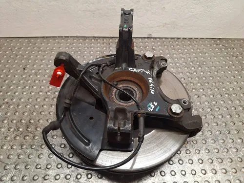 S17953498 Renault Captur Front wheel hub spindle knuckle