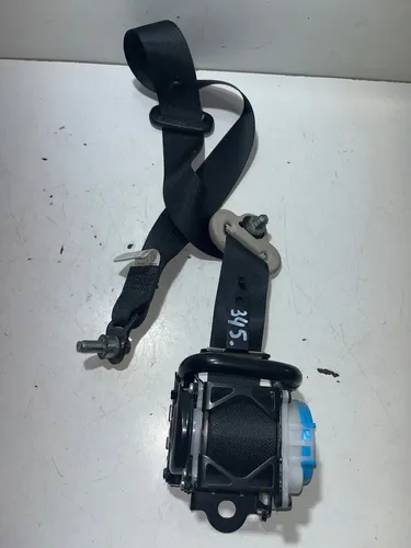 1085479 Mazda 6 Front seatbelt