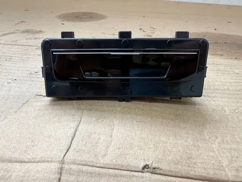 Volkswagen Golf VIII Climate control unit
