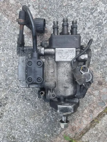 669070970 BMW 5 E39 Fuel injection high pressure pump