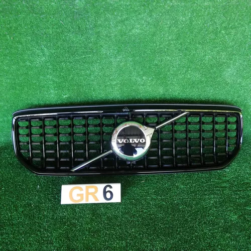 32291466 Volvo XC40 Front bumper upper radiator grill