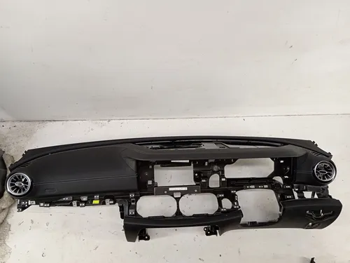 A213680990400 Mercedes-Benz E W213 Dashboard
