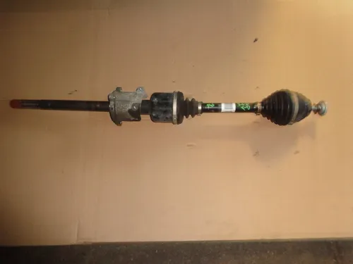 8611938 BMW 2 F45 Front driveshaft