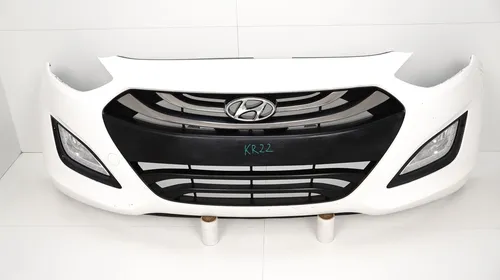 0735140226 Hyundai i30 Front bumper