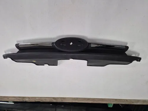 8A133 Ford Transit Custom Front bumper upper radiator grill