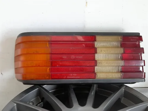 53316R3 Mercedes-Benz S W126 Rear/tail lights